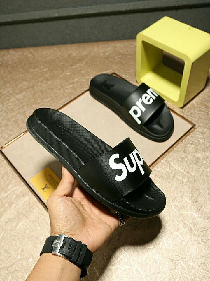 SUPREME X LOUIS VUITTON - SLIPPERS MEN’S